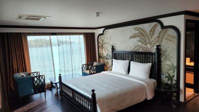Luxury 5 Stars Cruise Velar of the Sea: Ha Long Bay Cruise 2 Days1Night - Image - 14681